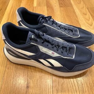 Reebok - blue leather athletic shoes